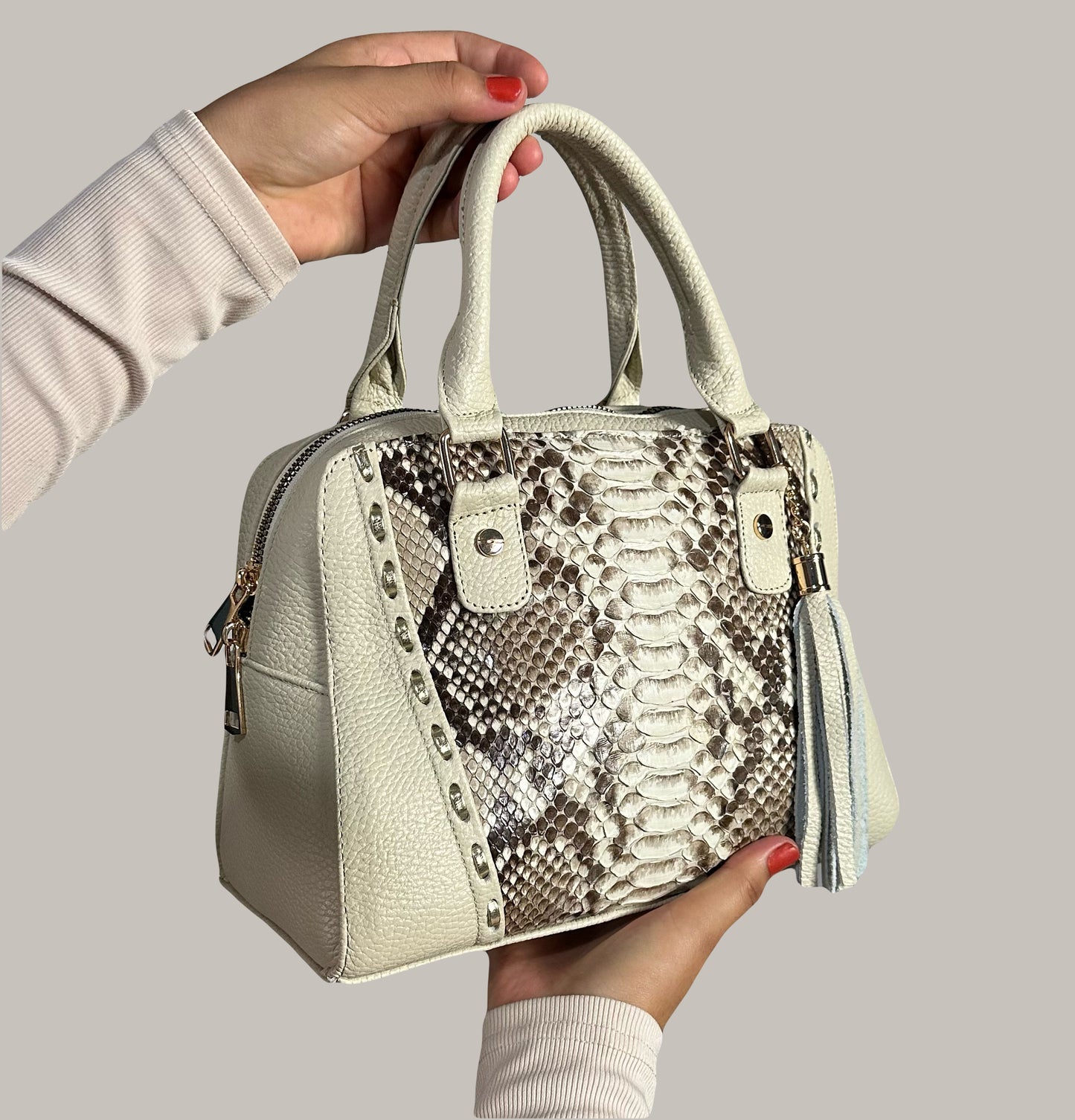 Caro Hueso Python Natural