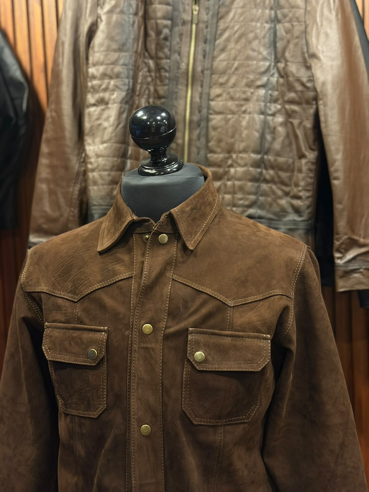 Camisola Nobuk Tabaco