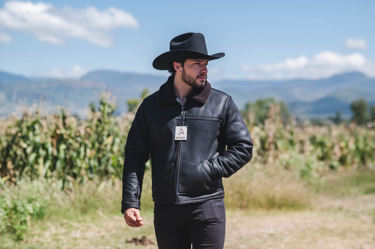 Corta Hidrofugada Full Black